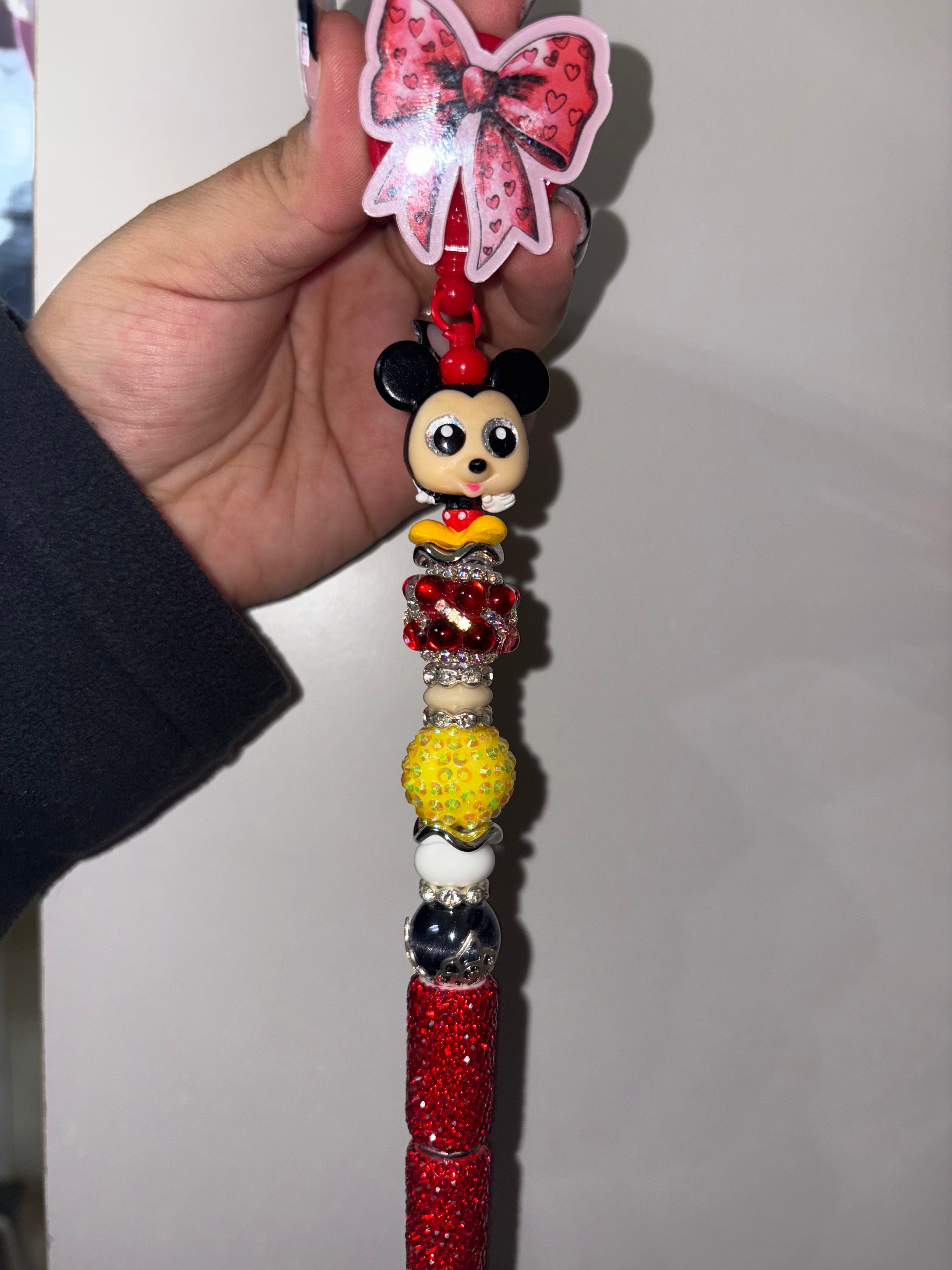 Badge reel pen